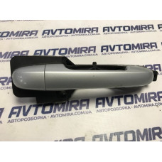 Ручка двери задней правой наружная Hyundai i30 (цвет 2R) 2007-2012 826651H000